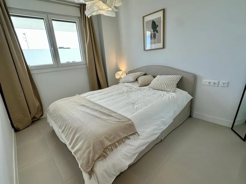 Instapklaar 2-slaapkamer appartement in het hart van Estepona
