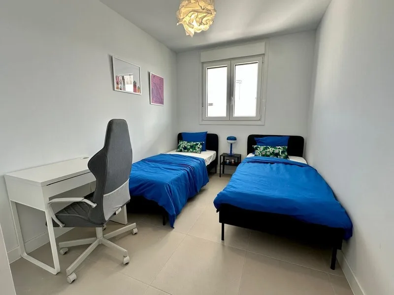 Instapklaar 2-slaapkamer appartement in het hart van Estepona
