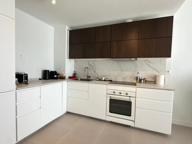 Instapklaar 2-slaapkamer appartement in het hart van Estepona
