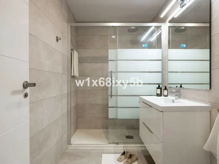 Luxe 2-slaapkamer appartement in Benalmádena Village