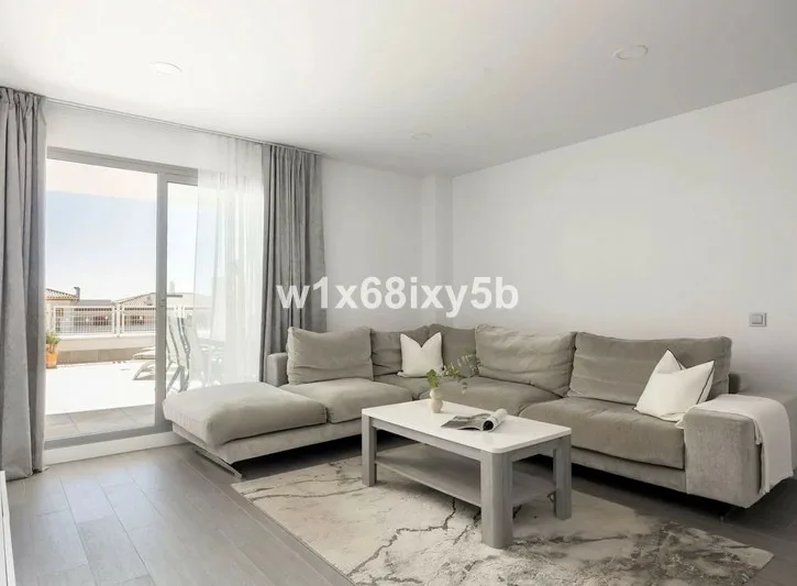 Luxe 2-slaapkamer appartement in Benalmádena Village