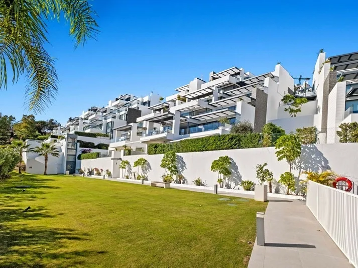 Exclusief appartement met zeezicht – Aqualina – La Quinta
