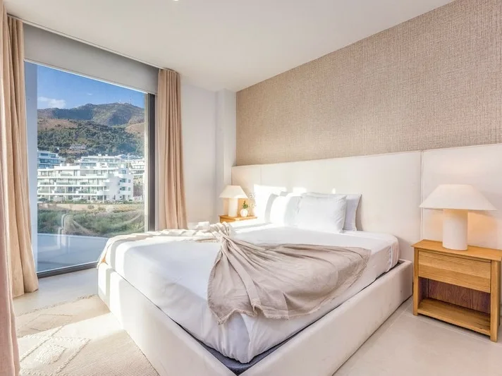 Luxe 3-slaapkamer appartement met royaal terras – Fuengirola