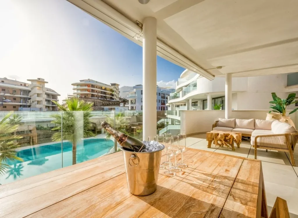 Luxe 3-slaapkamer appartement met royaal terras – Fuengirola