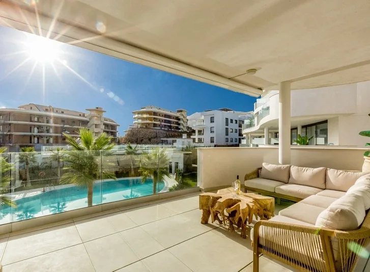 Luxe 3-slaapkamer appartement met royaal terras – Fuengirola